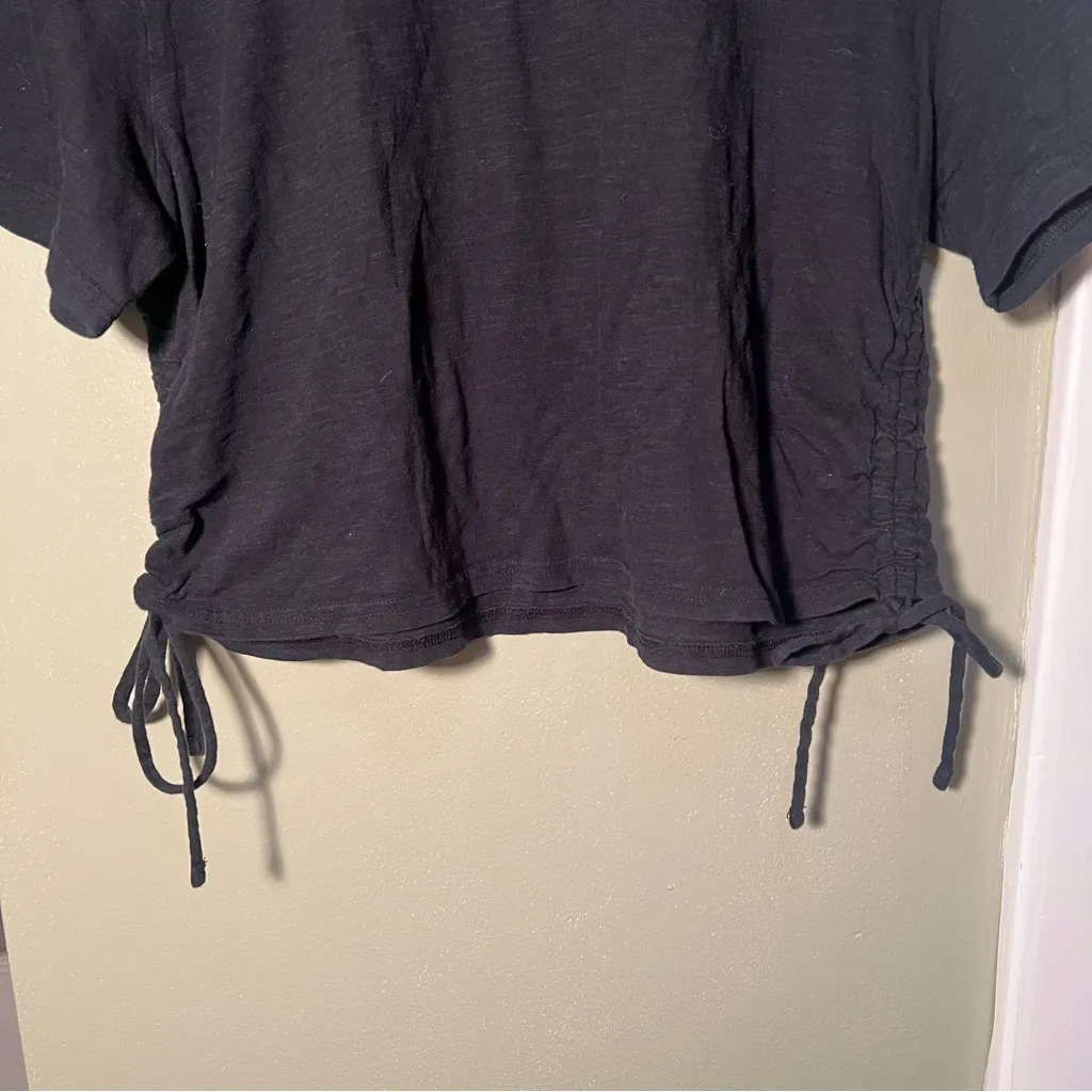 Universal Thread T-Shirt Black Cinched Sides Crewneck XL - Image 4