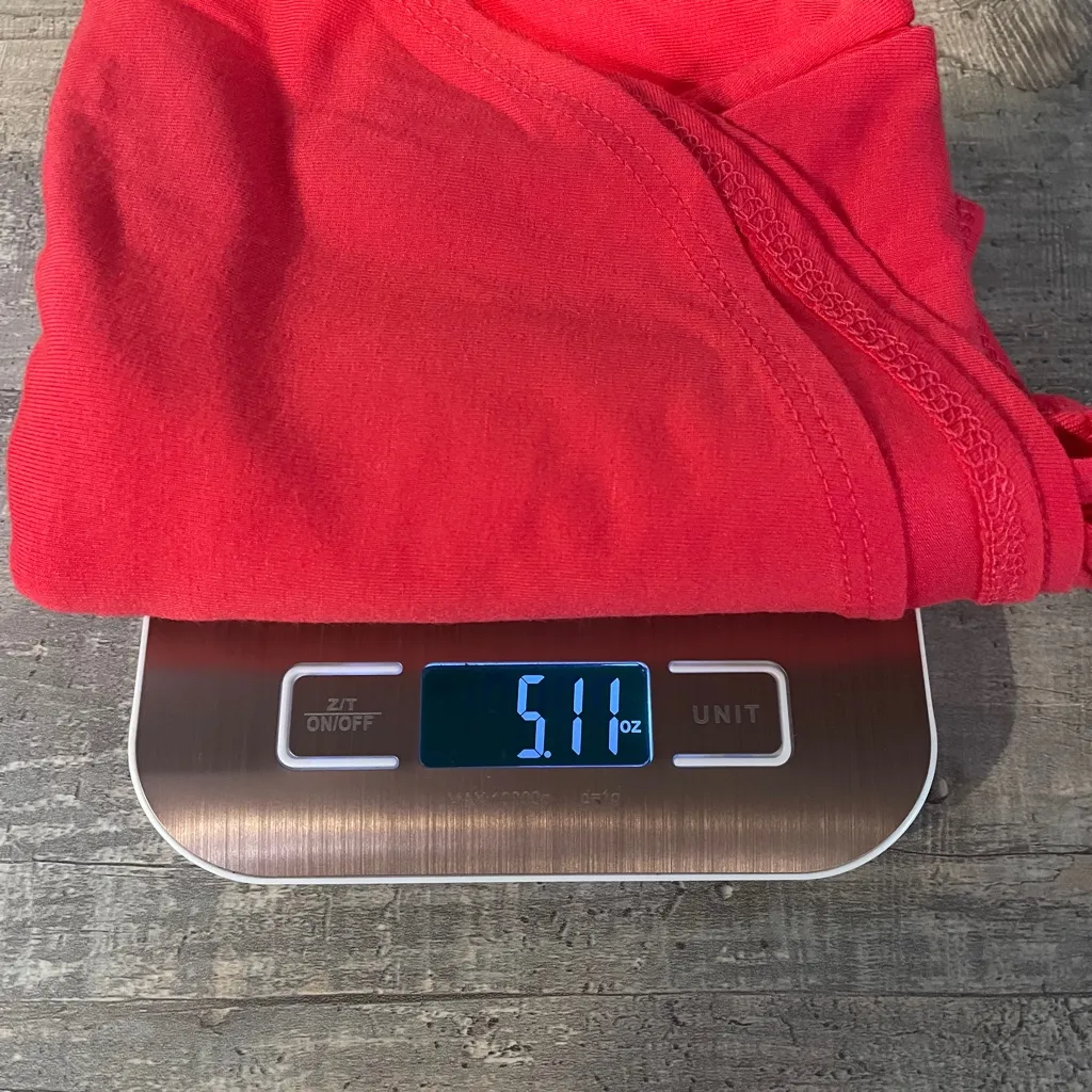 Womens Red Scoop Neck Tank Top Rayon Azules Brand Made in the USA Sz Medium - Image 6