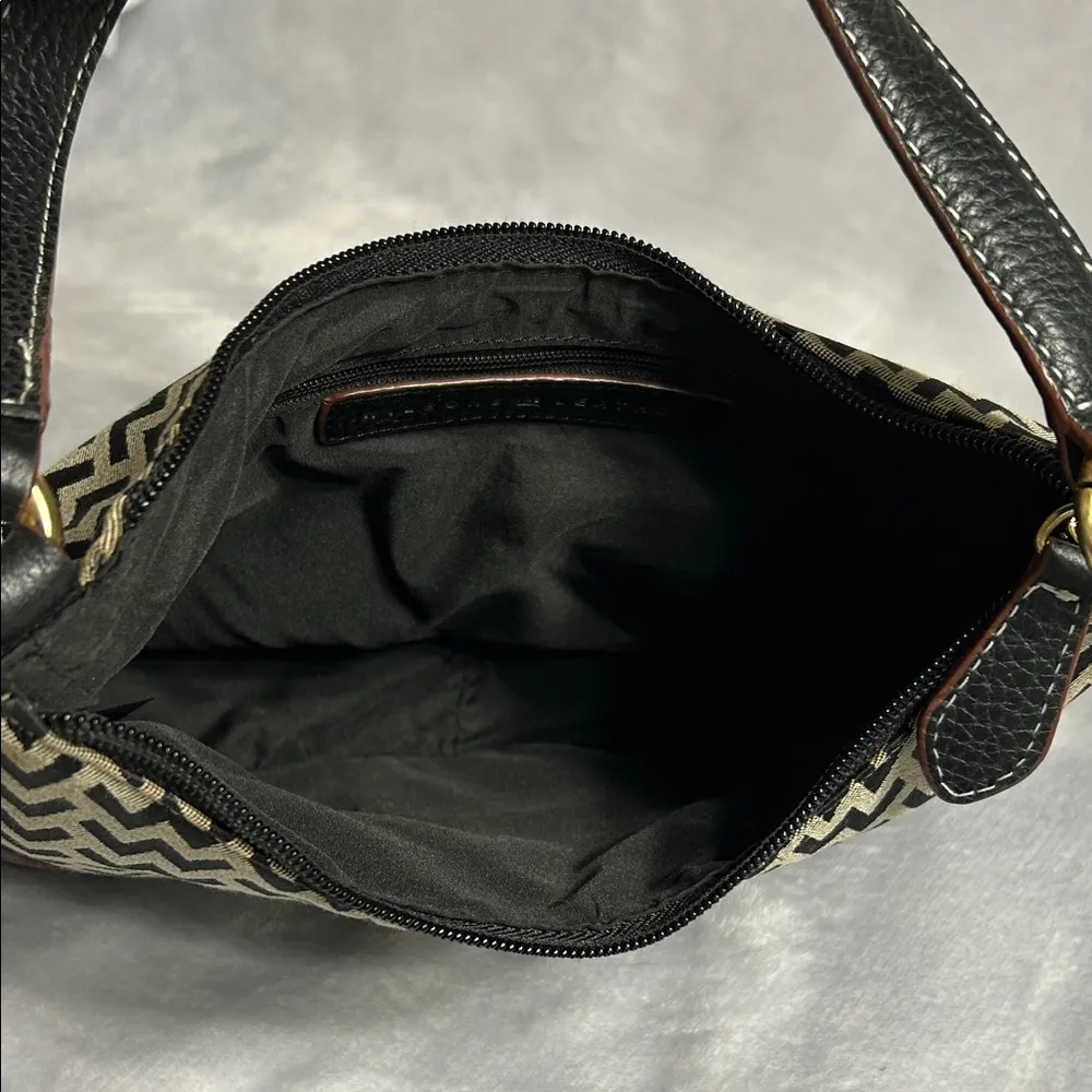 Wilson’s Leather Women's Bag - Image 10