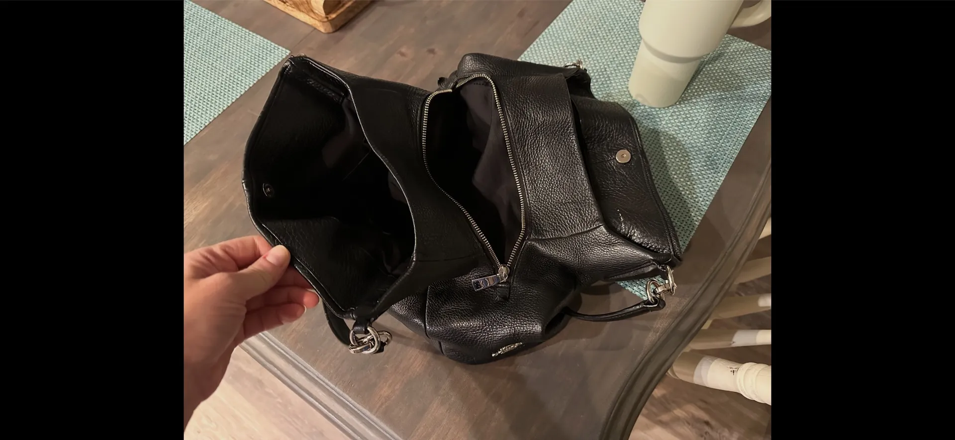 Coach Leather Black Shoulder Bag - Image 2