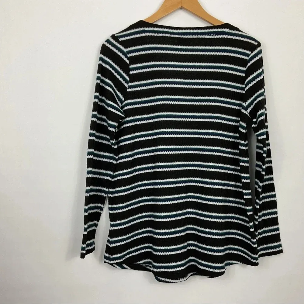 Torrid Knit V Neck Lace Up Long Sleeve Top Size 00 - Image 3