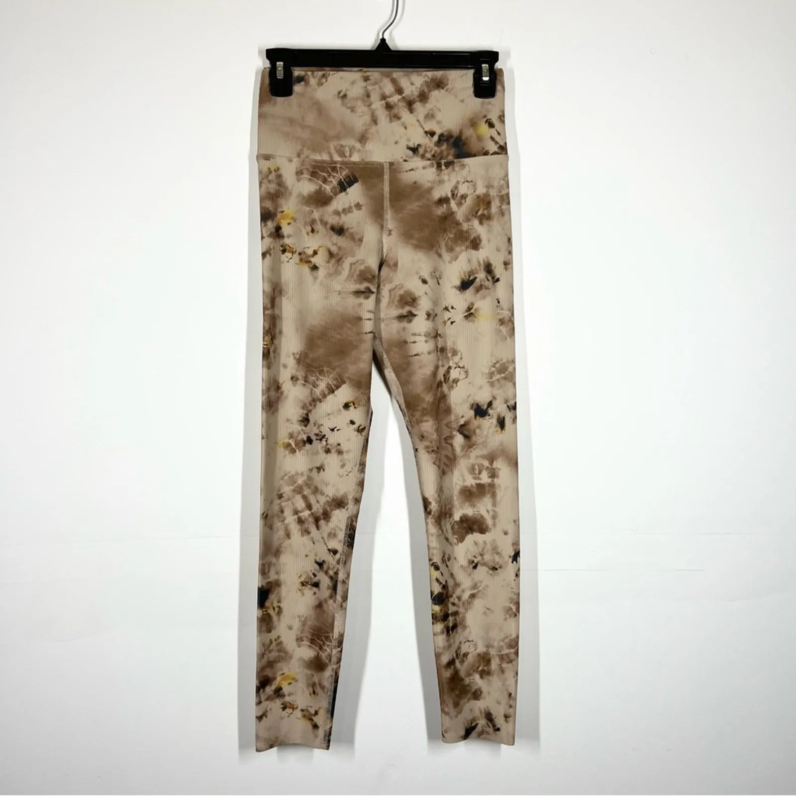 Beach Riot Ayla Ribbed Legging Size Medium - Image 2