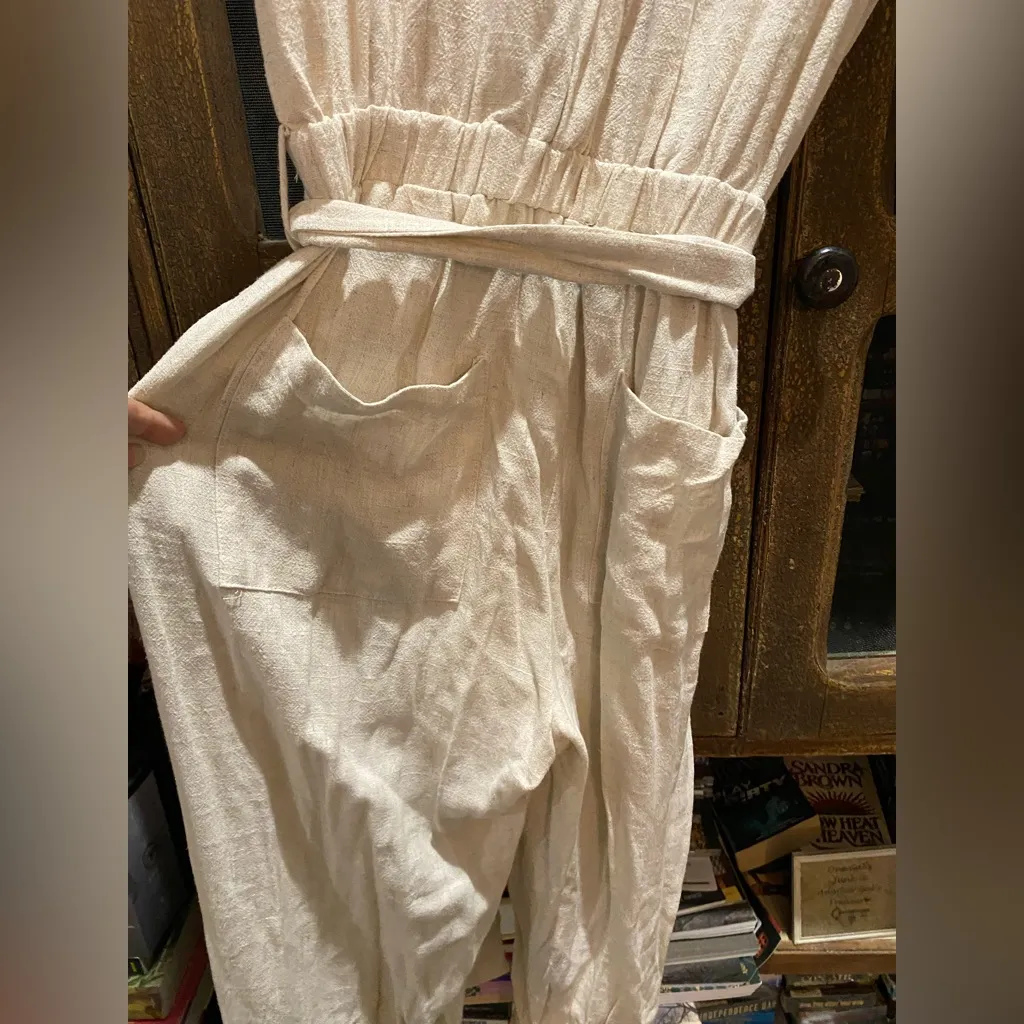 Main Strip tan linen romper pantsuit - Image 3