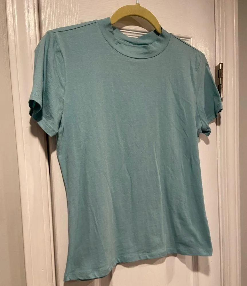 NWT Hippie Rose Size L Whisper Sage Second Skin Short Sleeve Mock Neck Top - Image 3