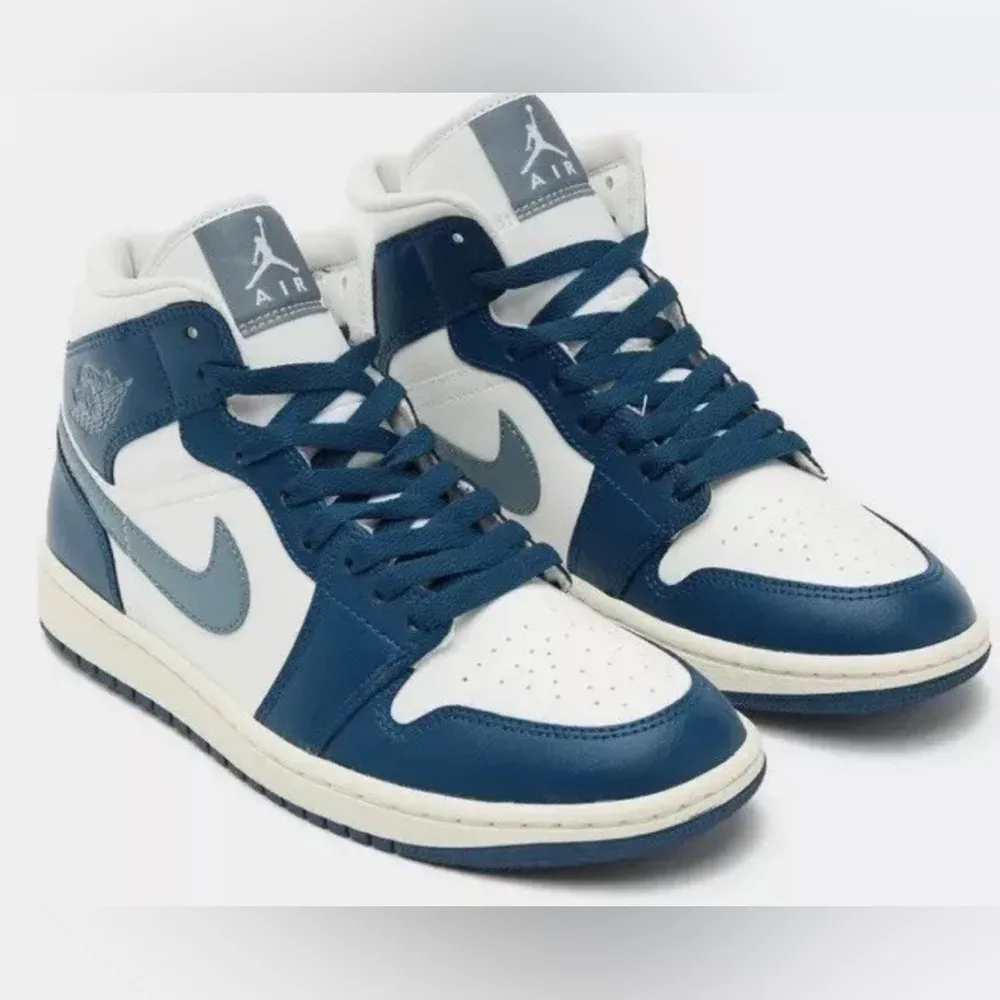 Women’s Nike Air Jordan 1 Mid Trainers
with original box 10.5 (retired style) - Image 6