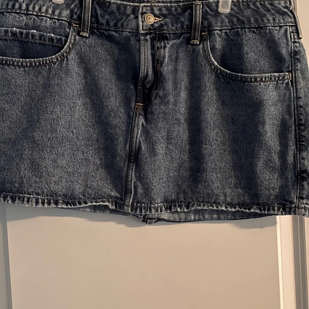 Hollister Curvy Low Rise Denim Mini Skirt Skirt Blue Women's - Image 5