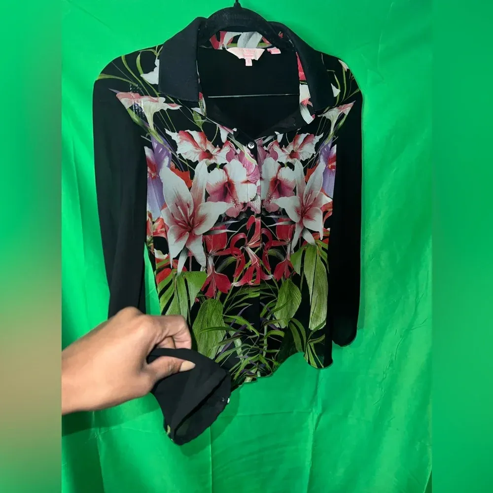 Ted Baker London 100% Polyester Blouse size Small - Image 4
