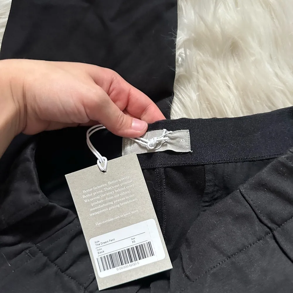 EVERLANE The Dream Pant In Black - Image 7