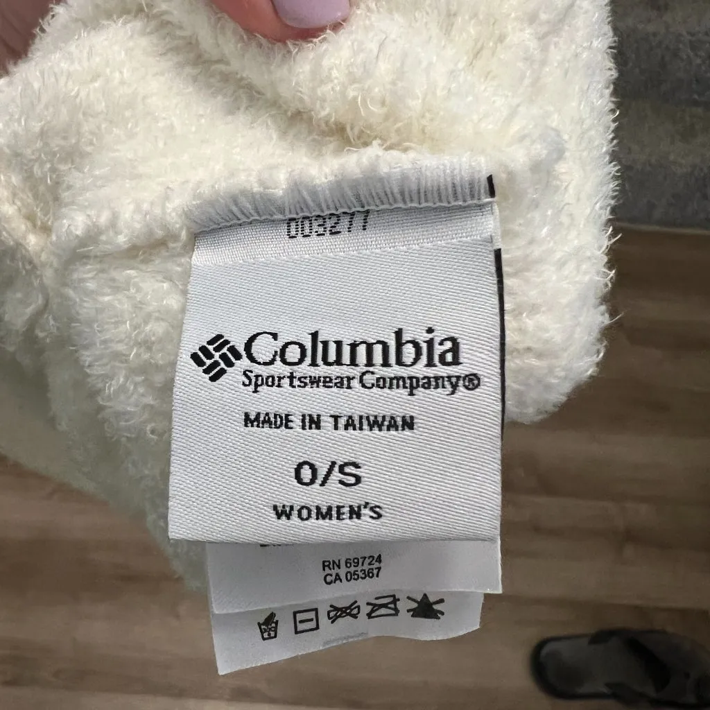 Columbia White Fuzzy Hat with Bill - Image 3