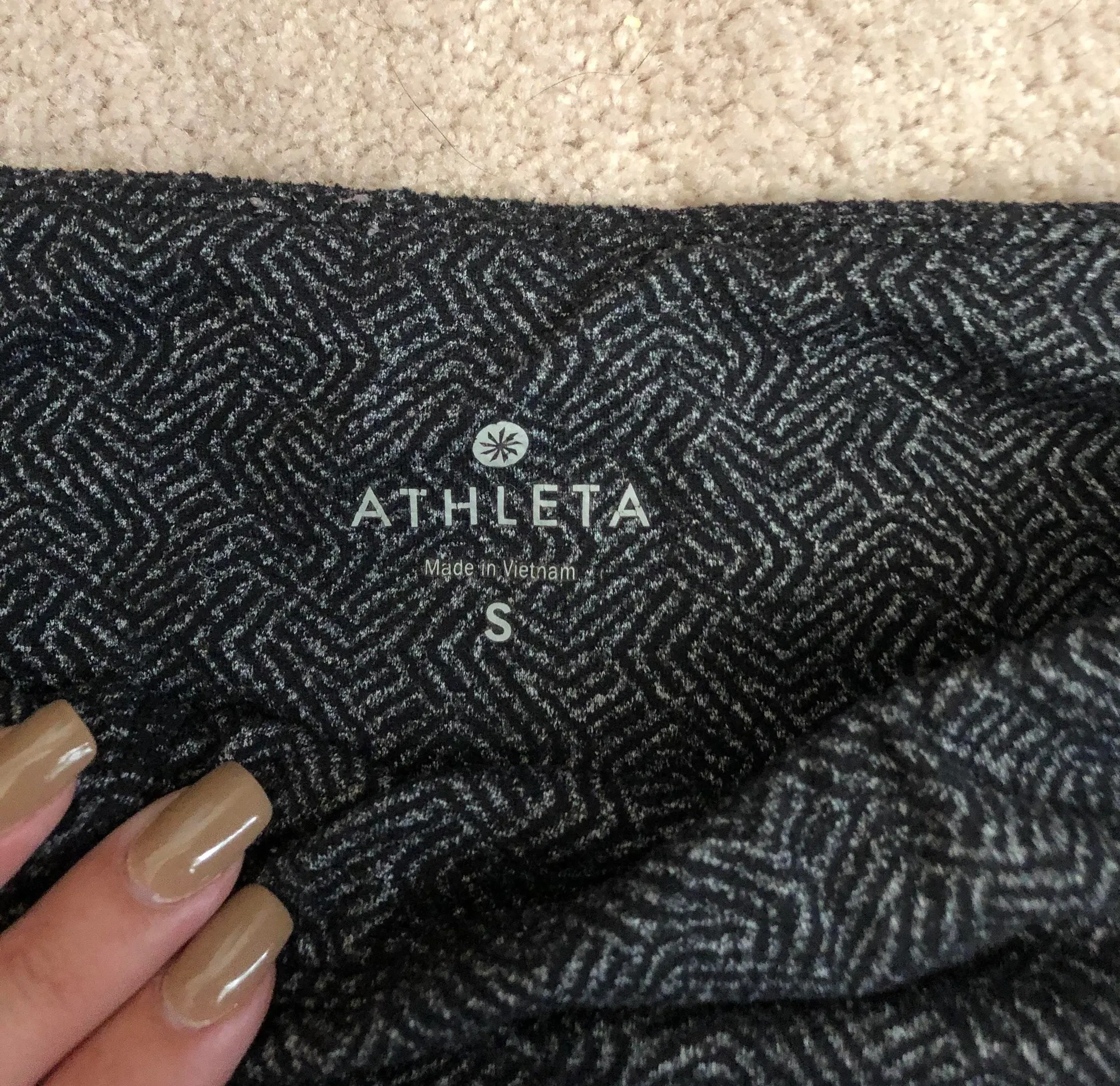 Athleta 7/8 Leggings - Image 3