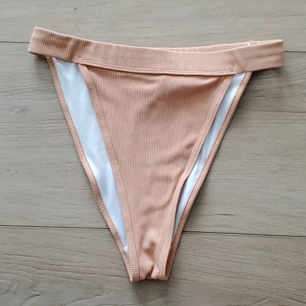 Missguided  New High Rise Bikini Set - Image 2