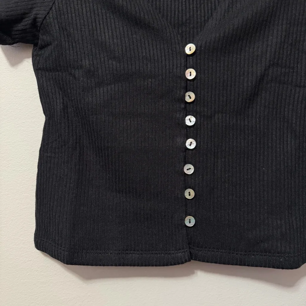 Lulus My Everyday Best Black Ribbed Short Sleeve Button-Front Top Size M NWT - Image 9