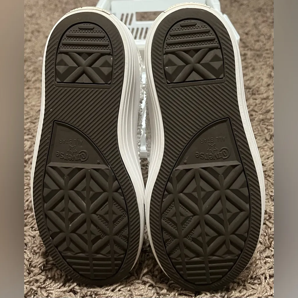 Converse Women's Cream Fleece High-Tops - Image 7