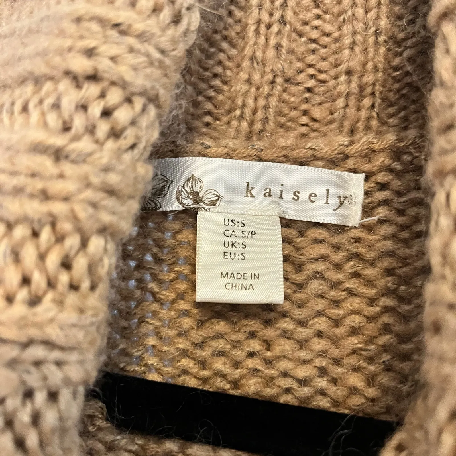 Kaisley Tan Turtle Neck‎ Wool Blend Sweater Size Small - Image 7