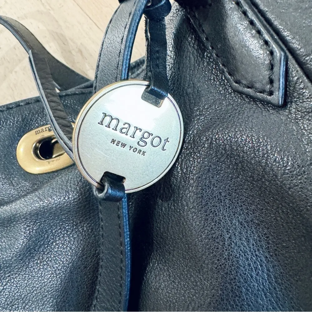 Margot New York black leather expandable functional shoulder bag tote EUC - Image 6