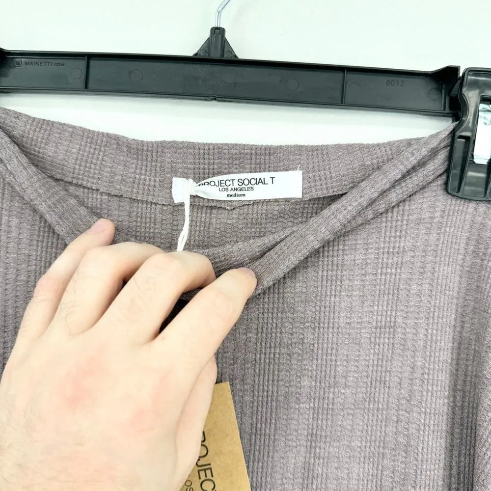 PROJECT SOCIAL T Sweater Women Size Medium Wide Neck Waffle Knit Curved Hem - Image 2