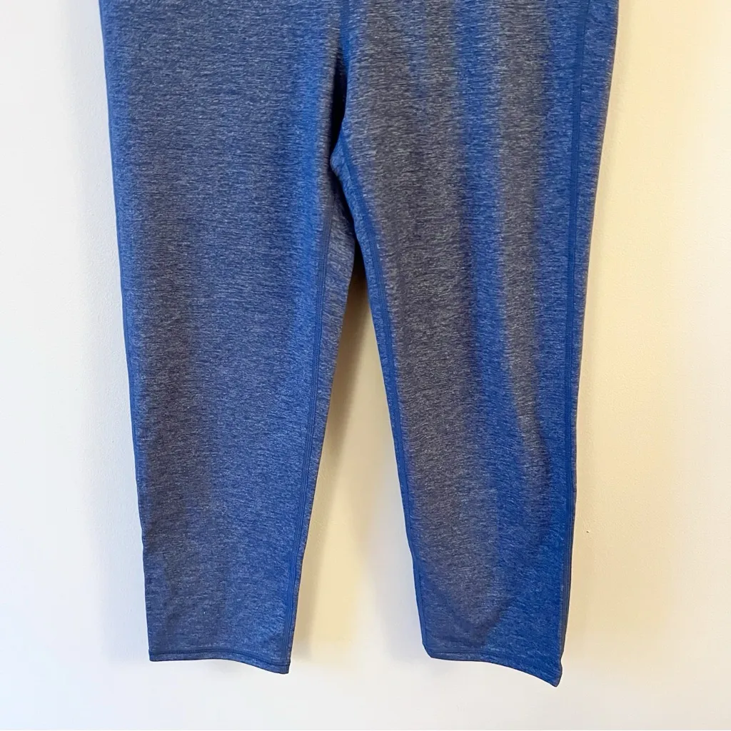 ATHLETA High Rise Quest Chaturanga Yoga Pants Cropped Blue #212387 Size Small - Image 3