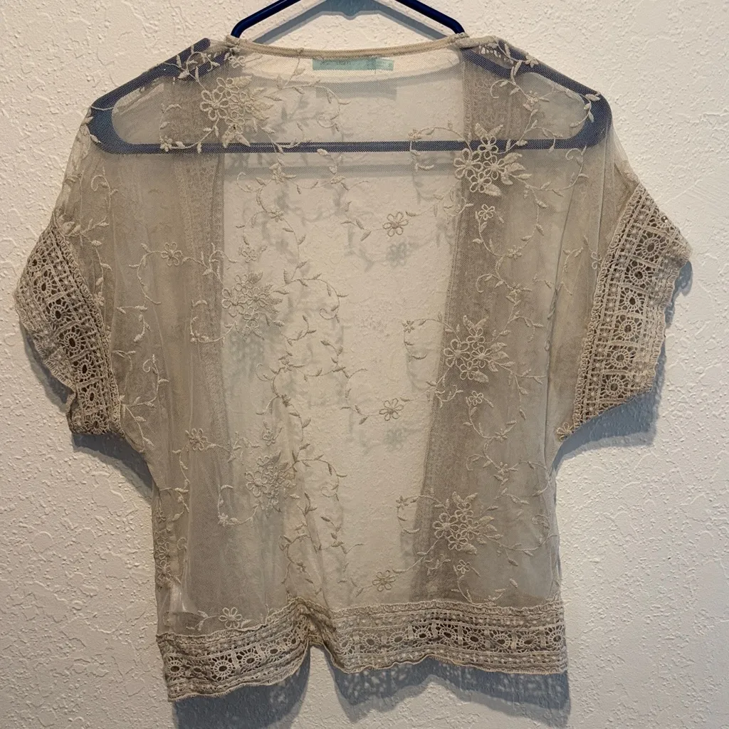 Maurices Ivory Sheer Lace Open Front Cropped Kimono Cardigan size M - Image 5