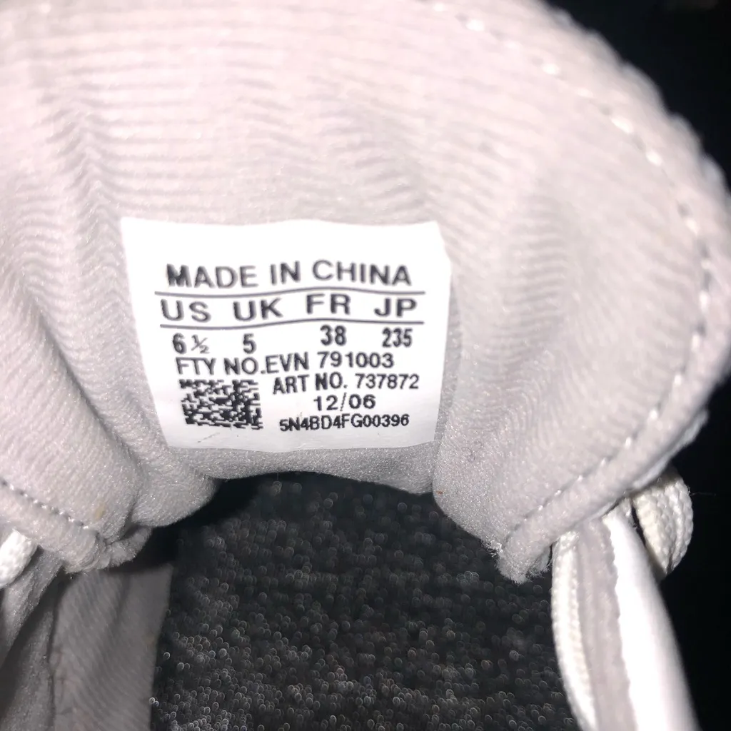 Adidas power and grid‎ white/light green stripes.  Golf shoes 6.5 - Image 5