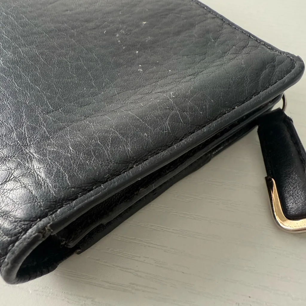Vintage Coach Black Leather Continental Wallet – Gold Logo, Zip Coin Pocket - Image 6