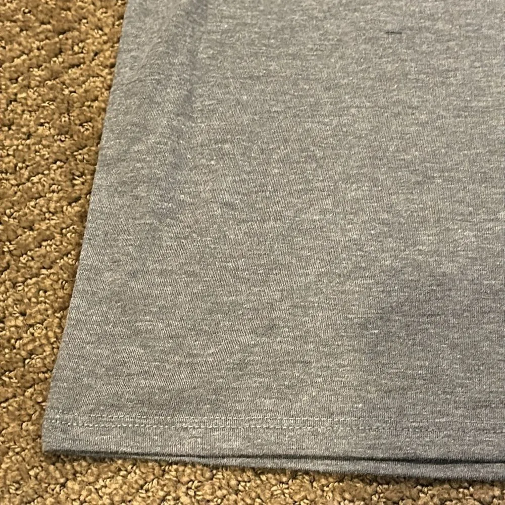 Sub_urban Riot Women’s Grey Pocket T-Shirt with Embroidered Red Heart - Image 4