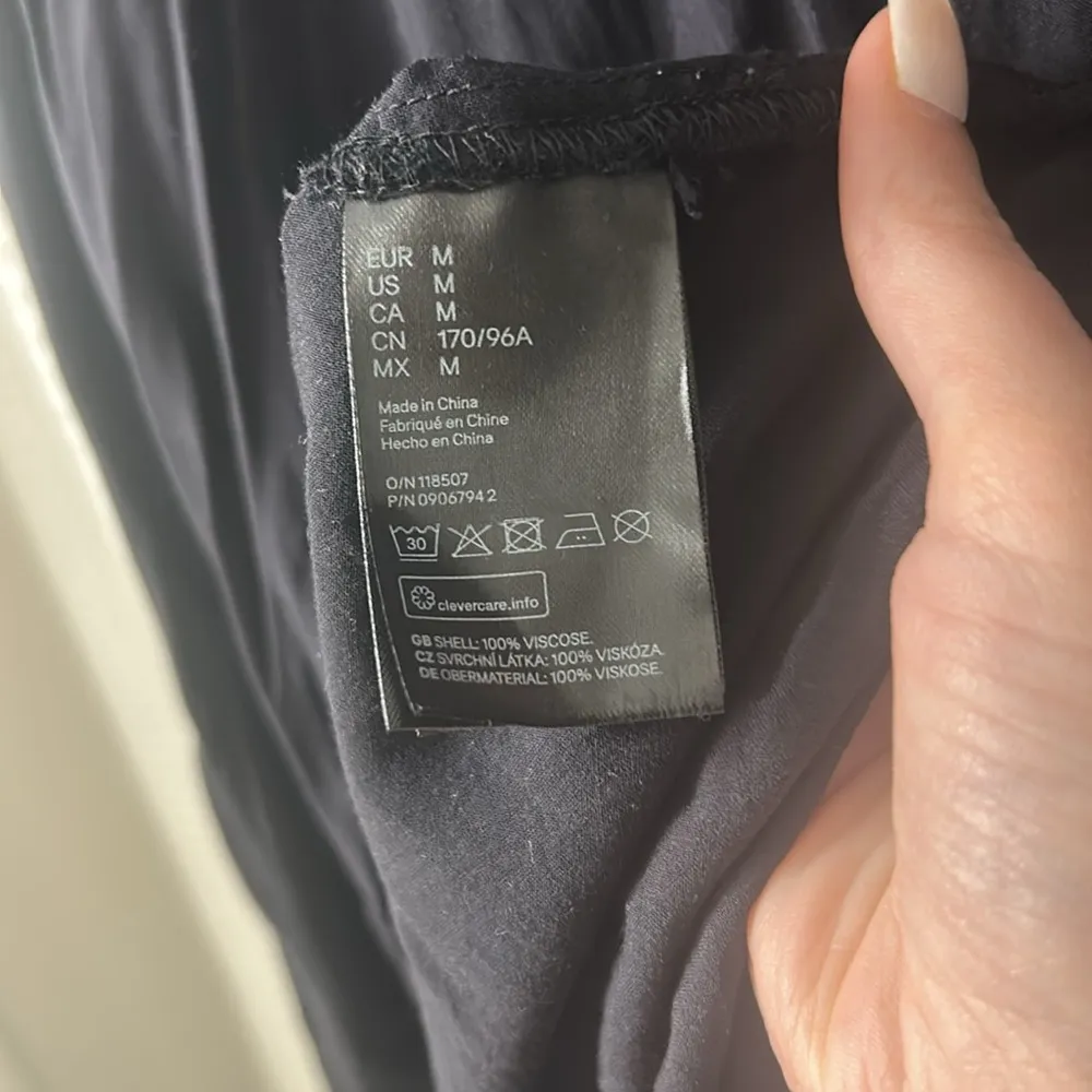 H&M L.O.G.G. Drop Waist Collared Black Dress Medium - Image 8