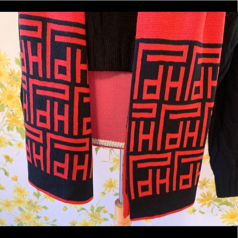 Pedro Del Hierro red and black rectangle scarf - Image 2