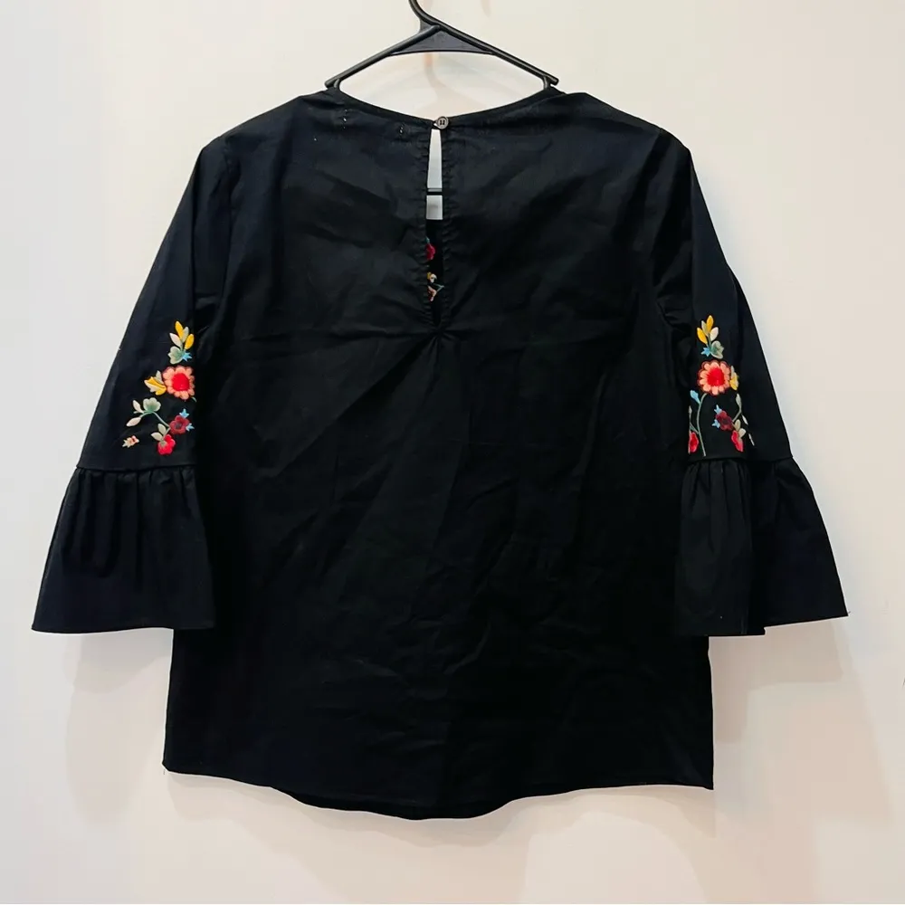 Nine Britton Women Black 3/4 Sleeve embroidered Blouse Size small - Image 5