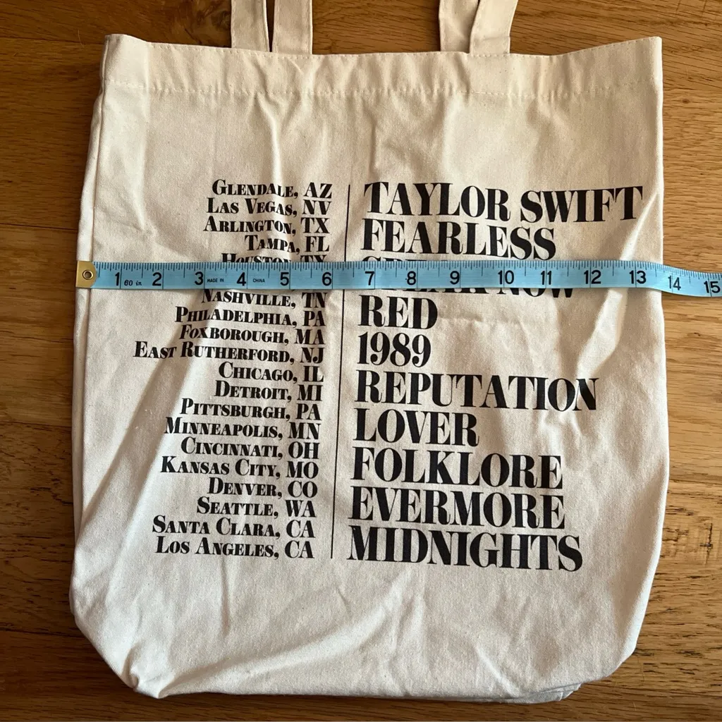 Taylor Swift Cream Tote with Tour Design - Image 4