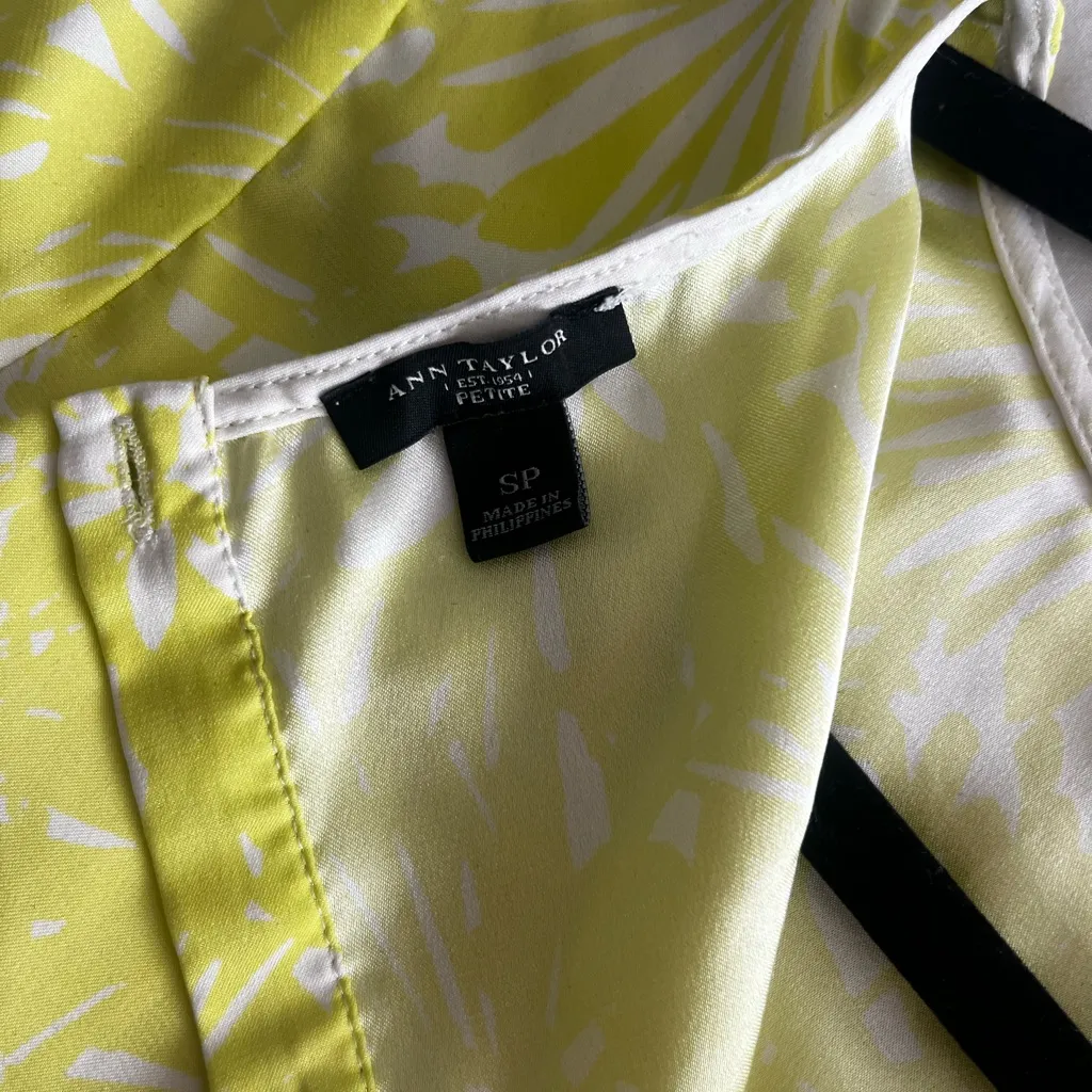 Ann Taylor Yellow Floral Button Down Shirt - Image 4
