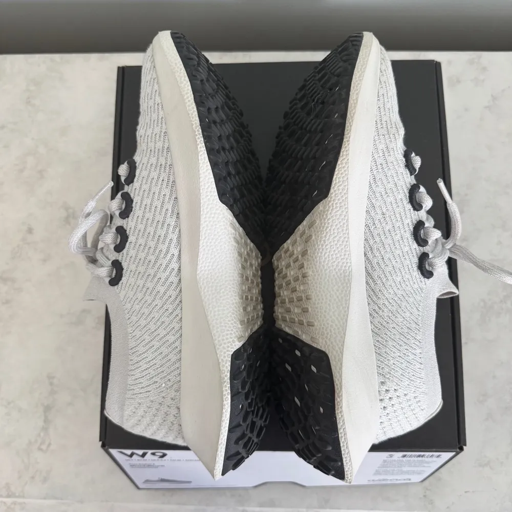 Women's Allbirds Tree Dasher 2 Blizzard White Running Shoes - Size 9 - Image 5