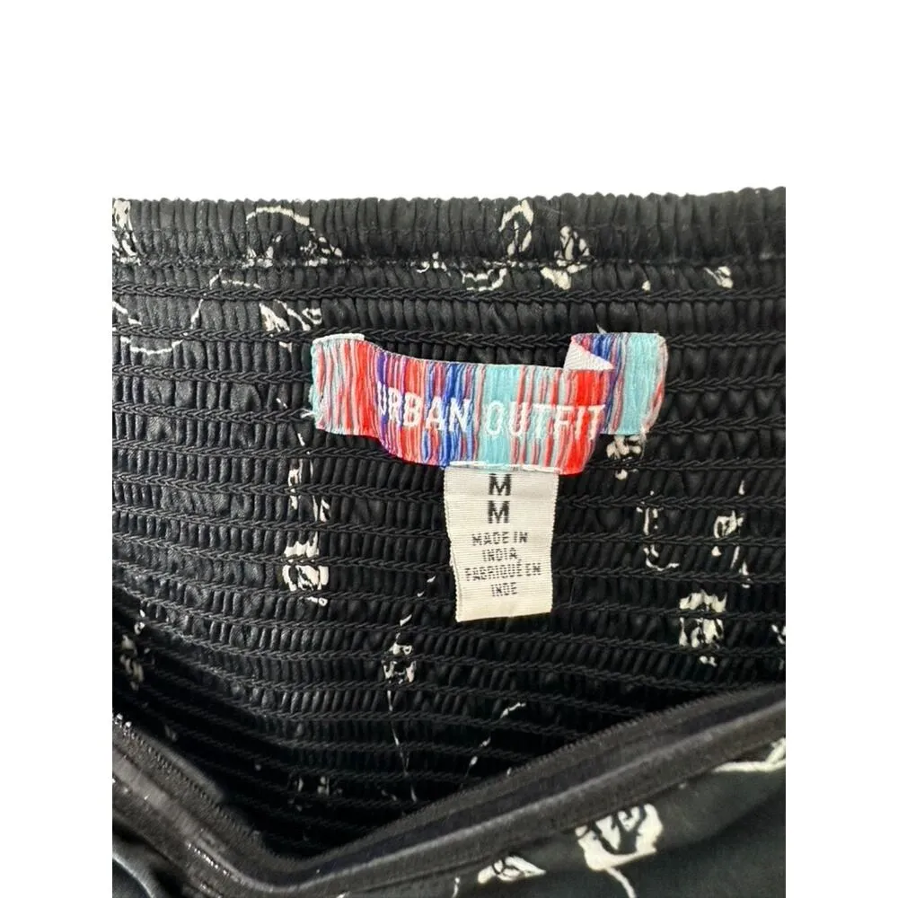 Urban Outfitters Black Floral Maya Smocked Tie-Back Top Size Medium - Image 4