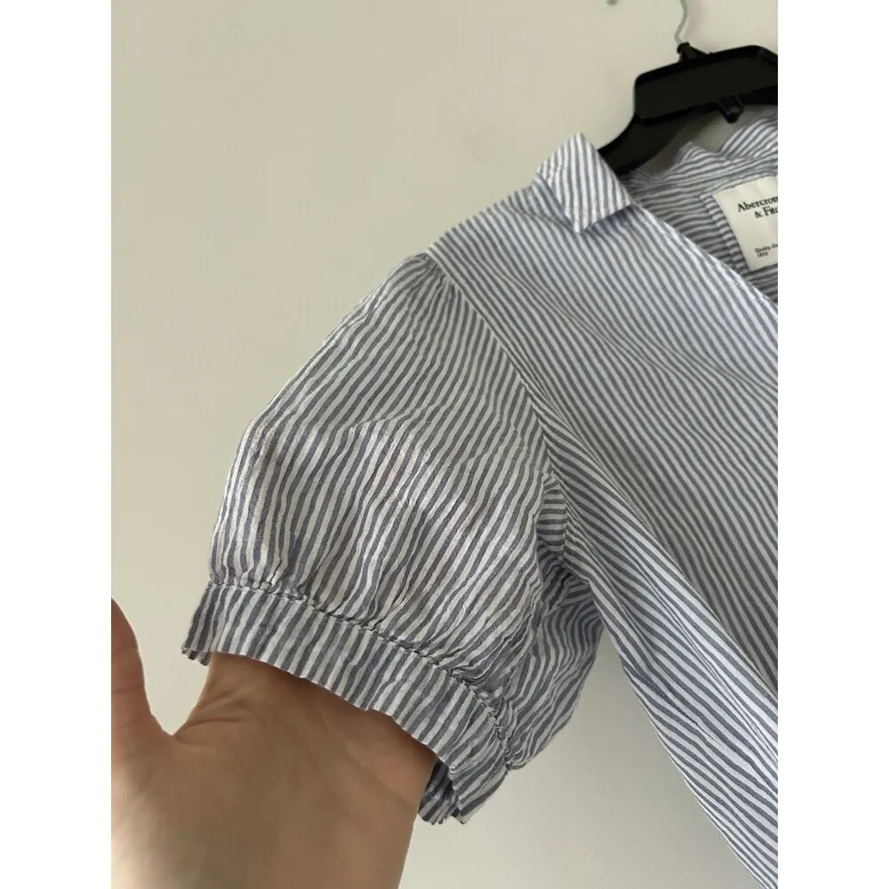 Abercrombie & Fitch Lightweight Blue Striped Cotton Button Up Shirt Size S Beach - Image 5