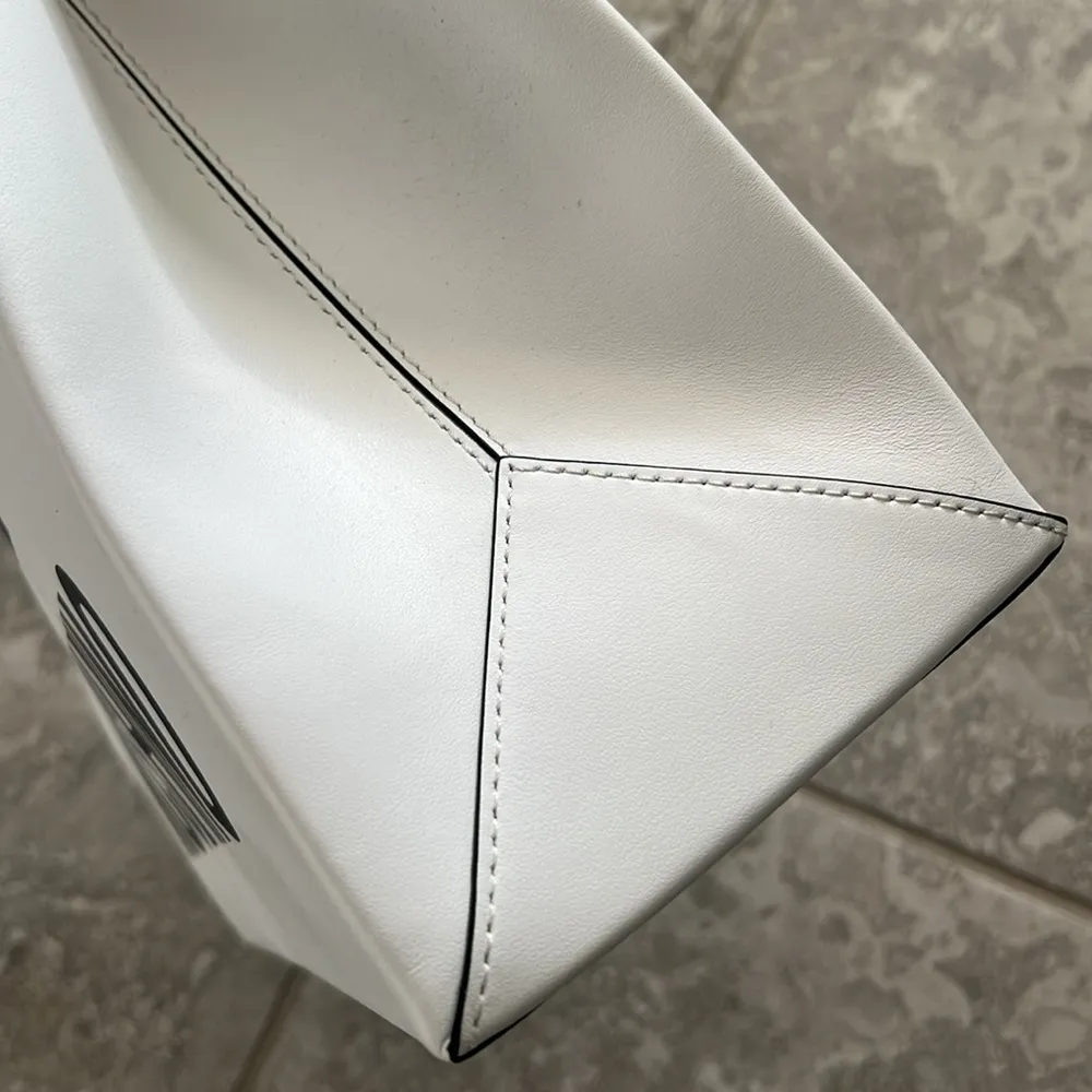 Moschino “100% PURE MOSCHINO” White Leather Shoulder Bag, New with Tag - Image 9