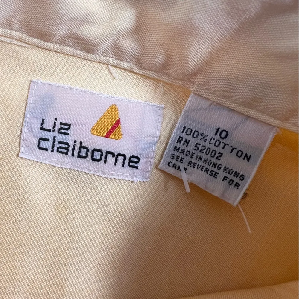 Vintage Liz Claiborne Pale Yellow Pleated Blouse - Image 6
