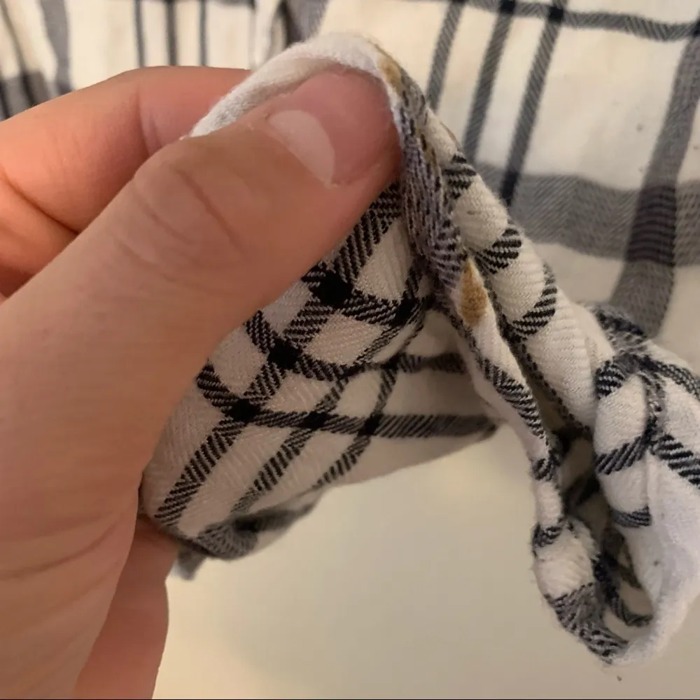 Rails White and Black Plaid Soft Flannel Shirt - Image 5