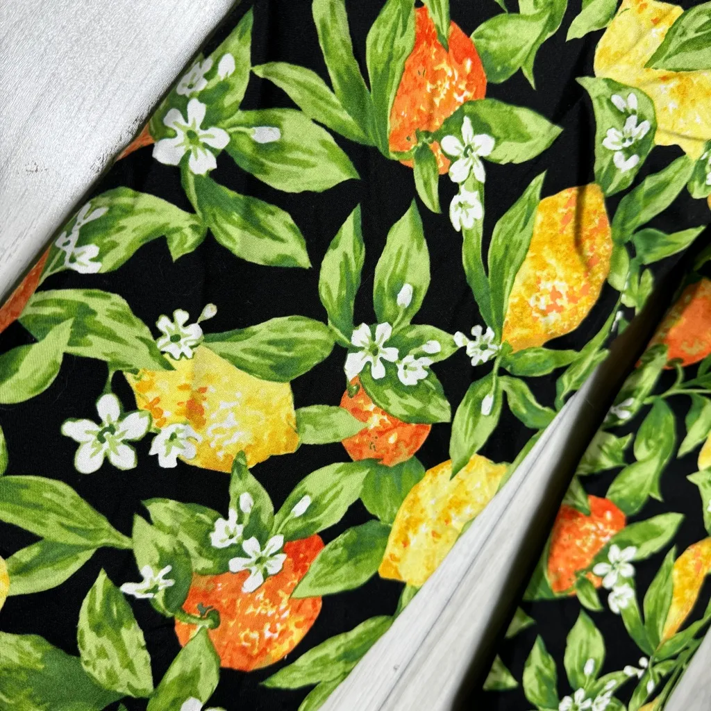 Talbots Citrus Fruit Print Slacks Crop Pants size 12 - Image 6