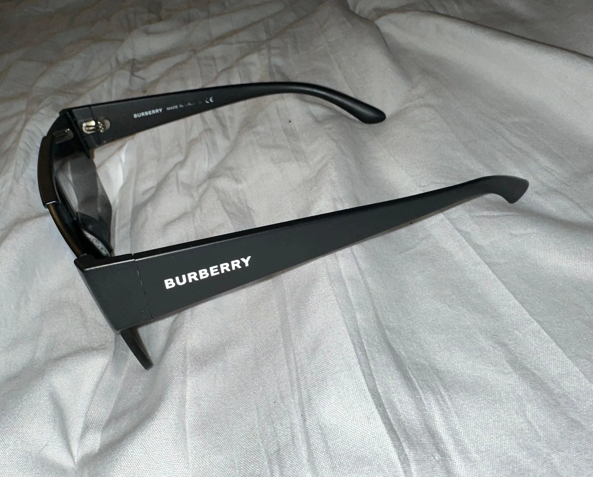 Burberry Sunglasses - Image 6