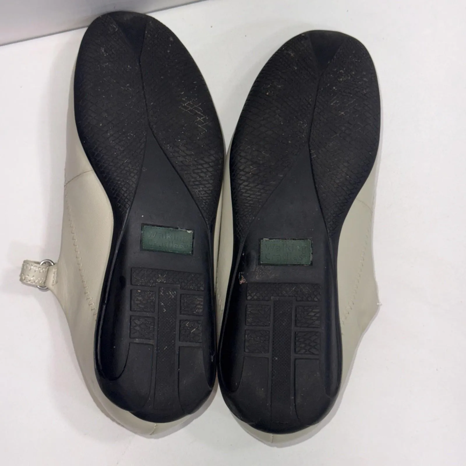 Walking Cradles Mary Jane Minimalist Beige White Leather Cushioned Shoes 6.5N Size 6.5 - Image 12