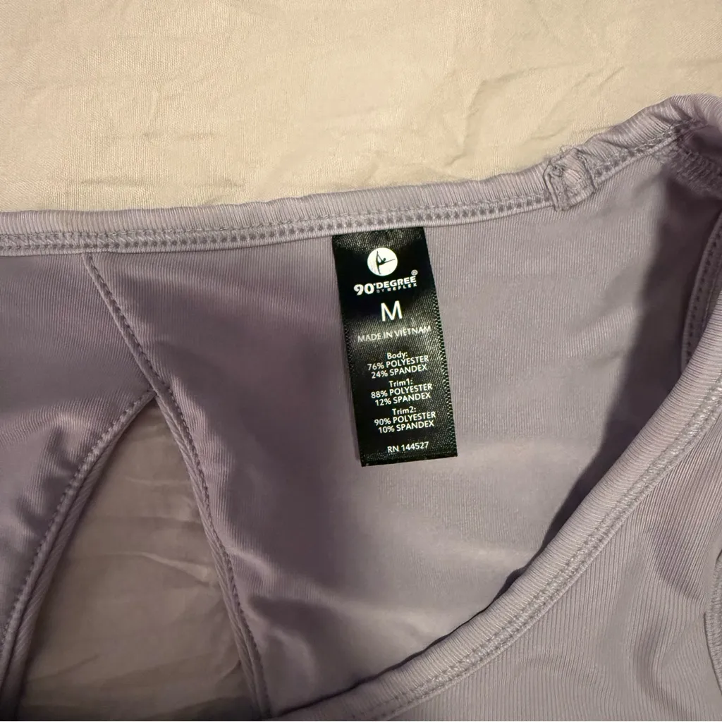 90 Degree By Reflex Light Purple Sports Bra Size M - Image 3