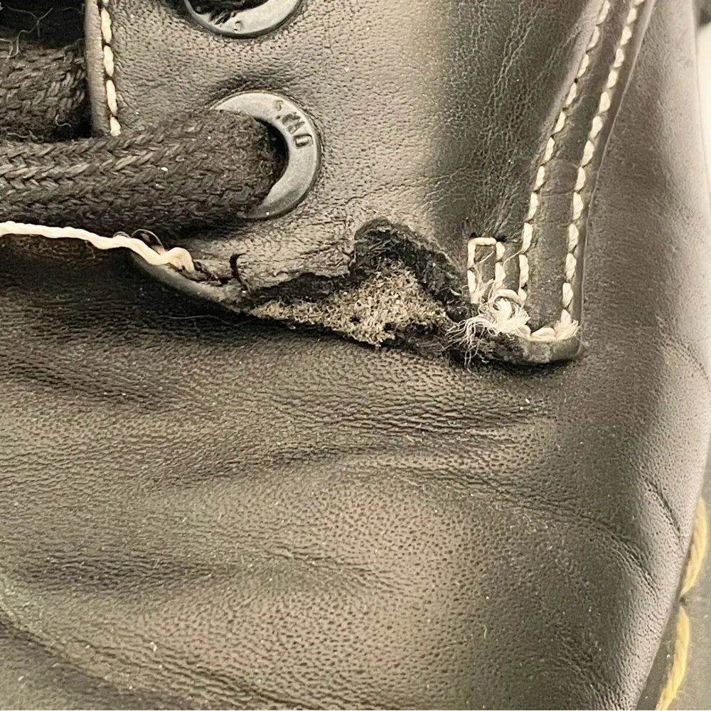 Dr. Martens Womens Size 10 US 4-Eyelet Oxford Black Leather Model 8C48 - Image 3