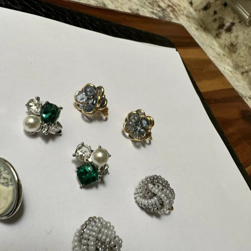 Lot Of 4 Clip-on Clip On Earrings - Pretty Variety - Cameo, Rhinestone, Head Etc - Image 3