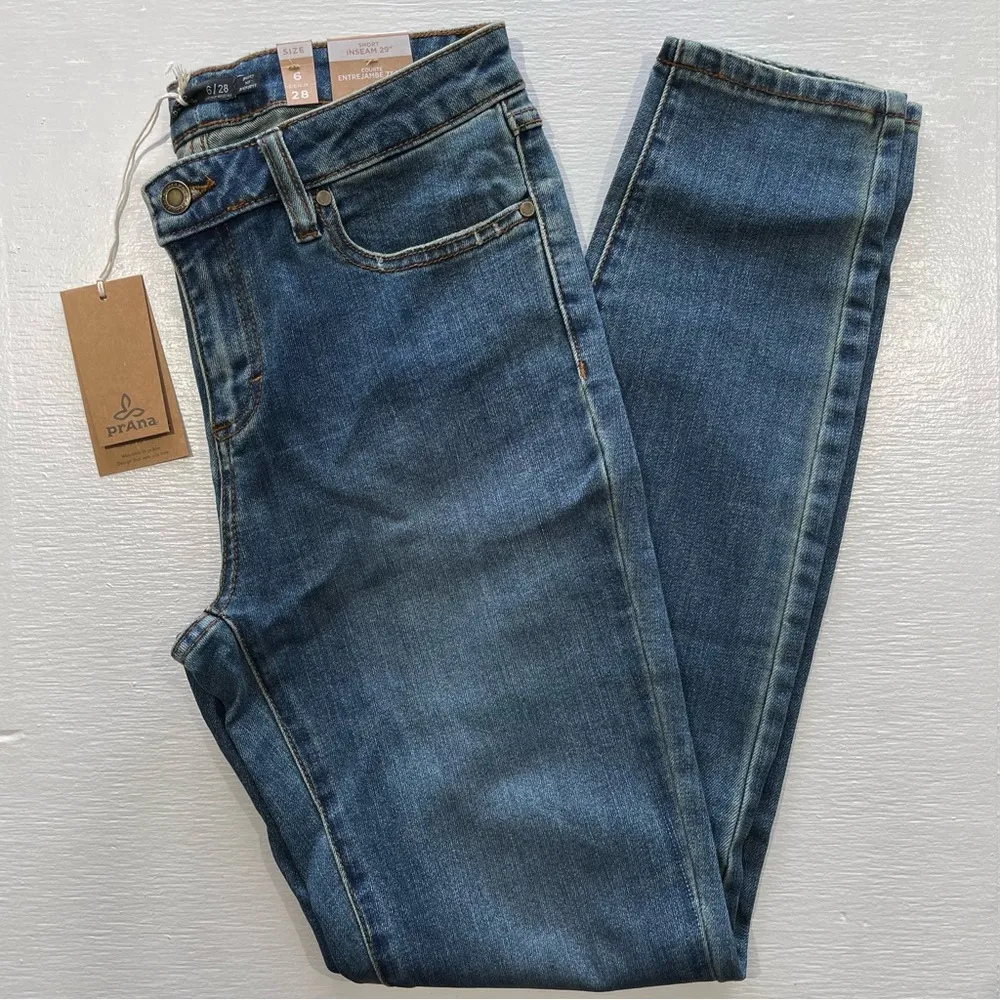 New  Sienna Skinny Jeans Stretch Denim True Blue Size 6 Short Inseam - Image 11