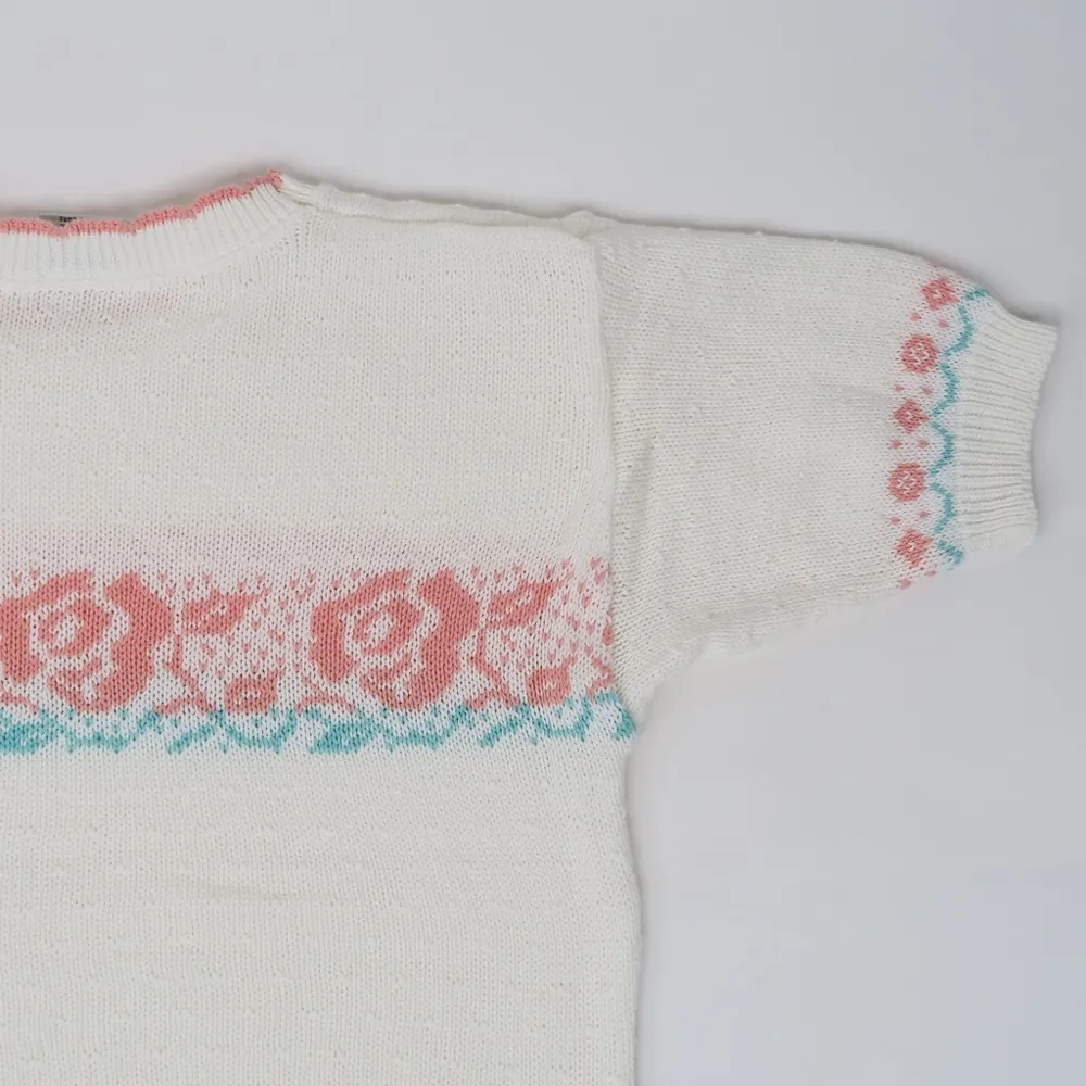 Vintage 80s Garan by Marita Rose Floral Cottagecore Short Sleeve Sweater Shirt White - Image 5
