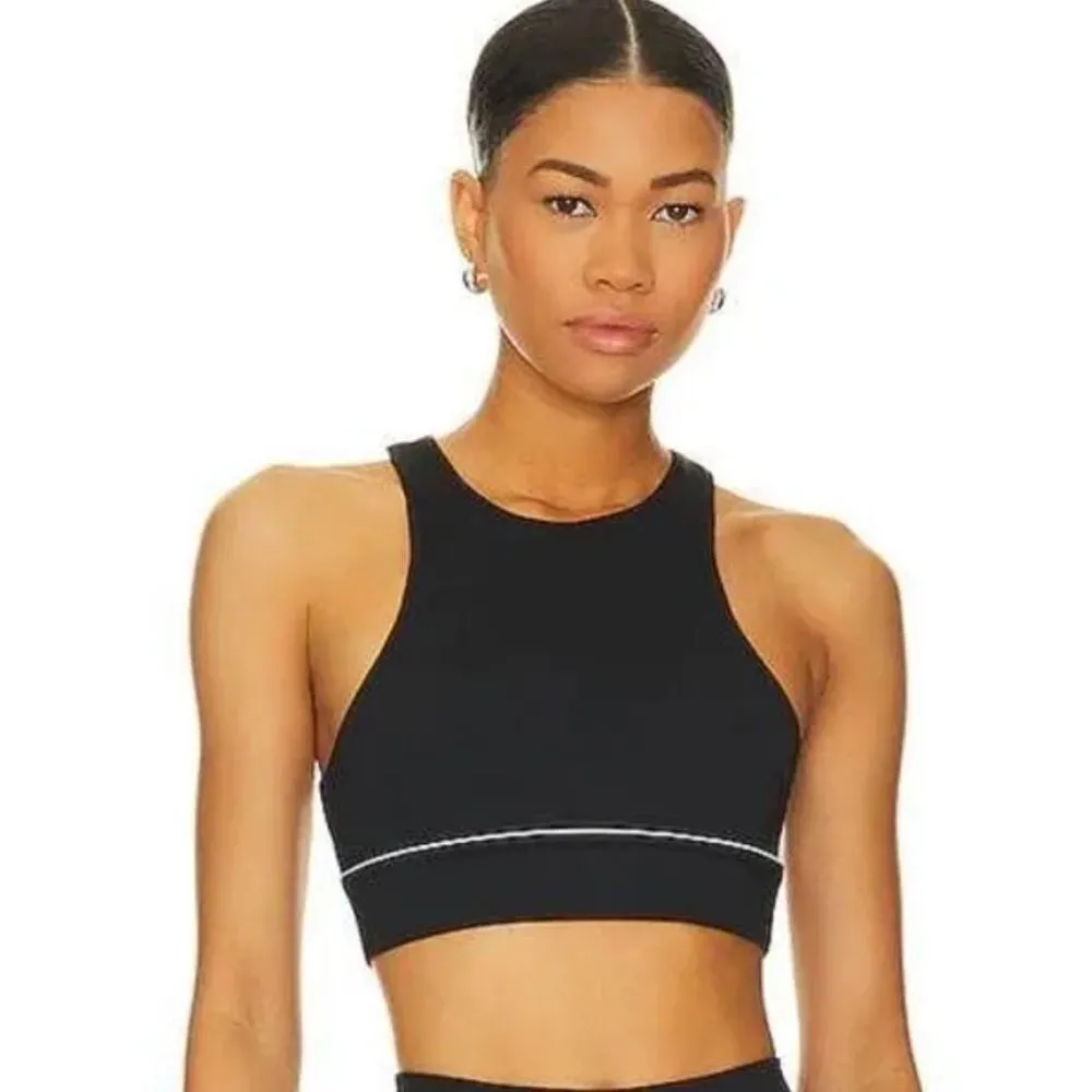 IVL Collective | Revolve | Curve Sports Bra in Jet Black & Brilliant White Size M - Image 7