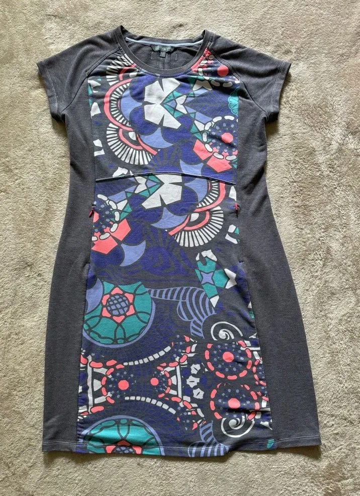 Title Nine Women's Gidget 2.0 Soft Jersey Knit Dress Colorful Grey Size Medium - Image 1