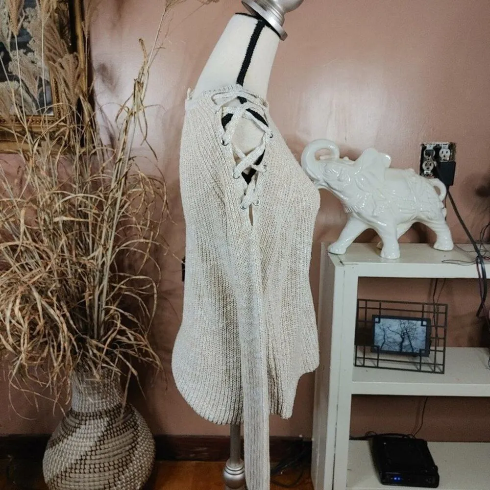 Cloud Chaser Size Small S Light Cream Knit Criss Cross Shoulders Sweater - Image 8