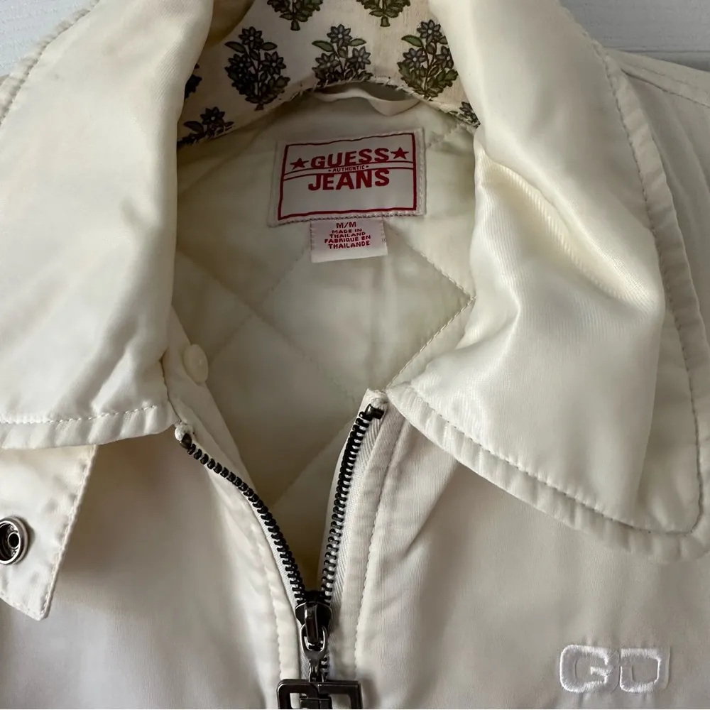 Vintage Guess Jeans Off White Bomber Jacket - Image 4