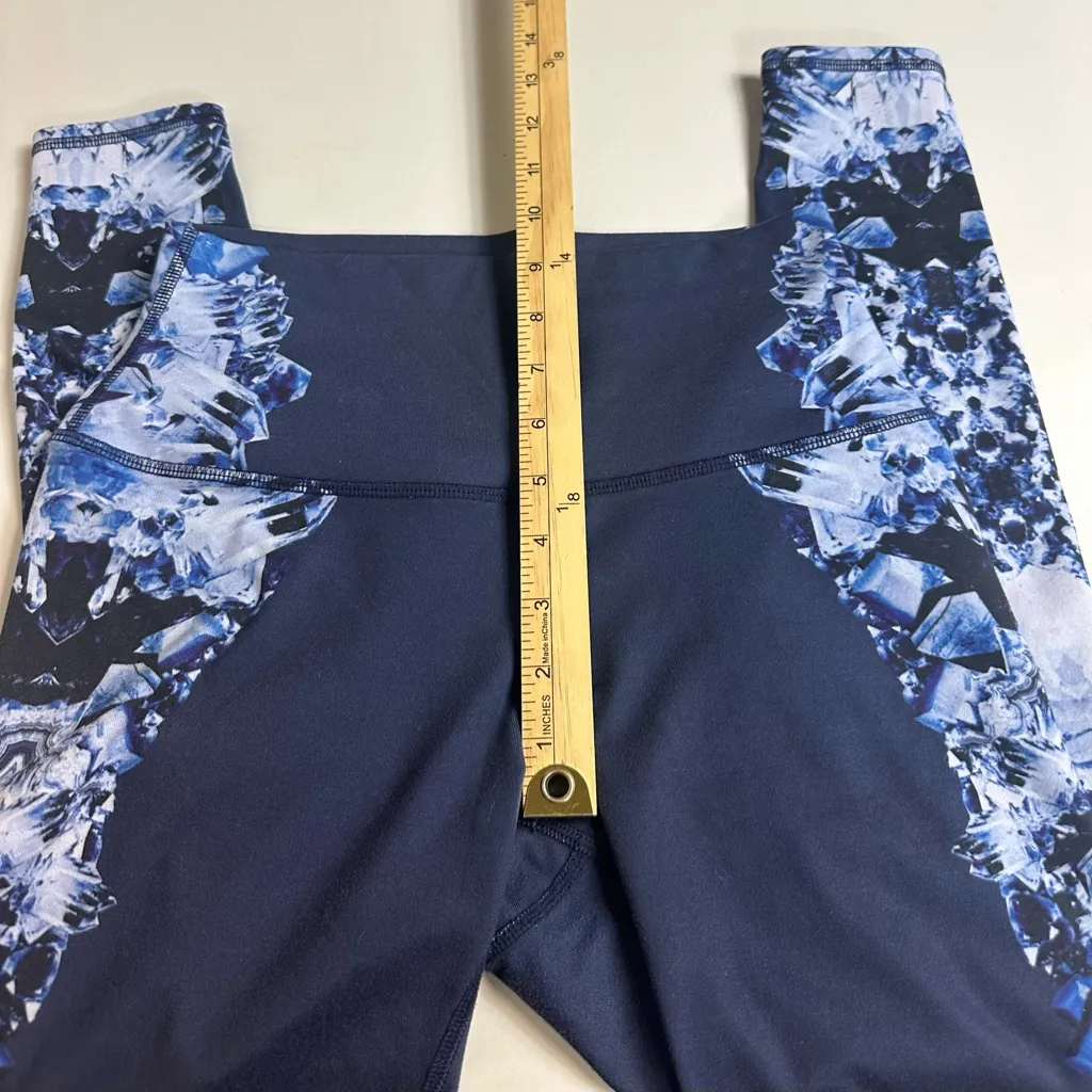 Alo Yoga High Waisted Athletic Airbrush Leggings in Dark Crystal Sky Size XS - Image 7