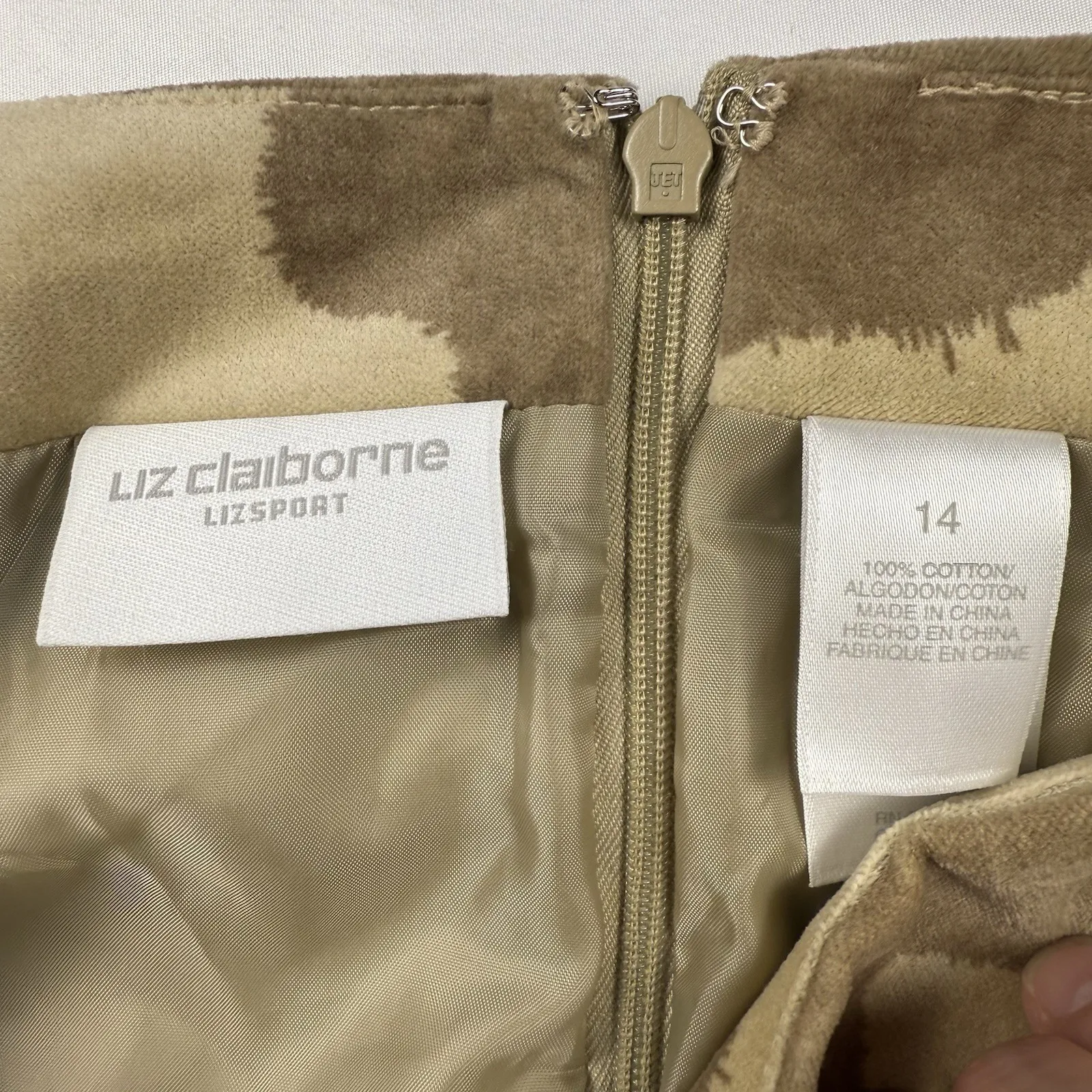 Liz‎ Claiborne Lizsport Skirt Size 14 Faux Suede Cow Camo Patchwork Western Boho - Image 5